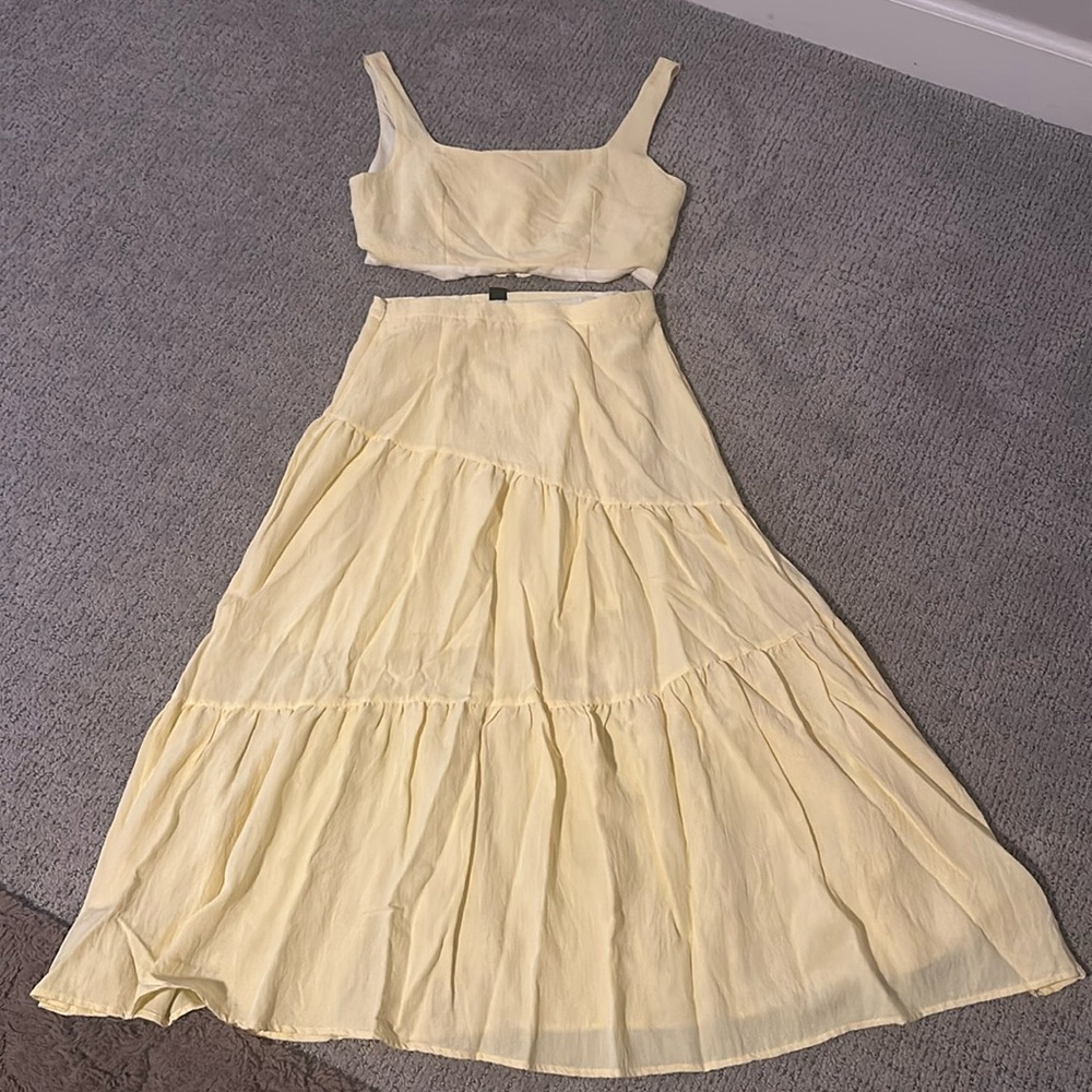 Skirt and top set